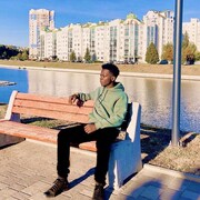  ,  Junior, 23