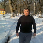  ,   Seymur, 43 ,   