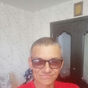  ,   Albert, 52 ,   ,   