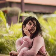  ,  Nila Sitara, 30