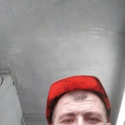  ,   White, 32 ,   ,   