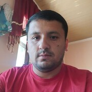  ,   Izik, 33 ,   ,   