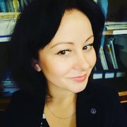  ,  Elina, 38