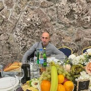  ,  Vardan, 41