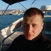  ,  Alex, 33