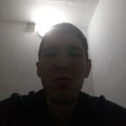  ,  Damir, 29