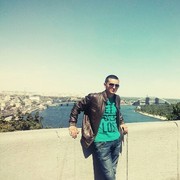  ,  Aleks, 30