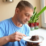  ,  Helgi, 52