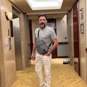  ,   Alex, 36 ,  