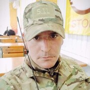  ,  Evgen, 32