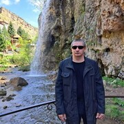  ,   Leonid, 44 ,   ,   