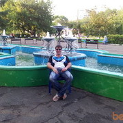  ,   Denis, 42 ,   ,   , c 