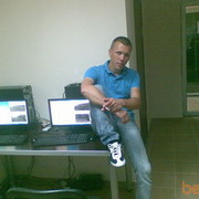  ,   Viktor, 44 ,   