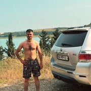  ,   Amin, 33 ,   ,   