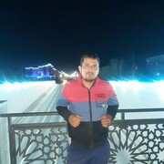  ,  Sirojiddin, 30