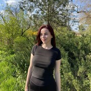 ,  Dasha, 20