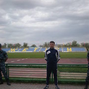  ,   Marat, 42 ,  