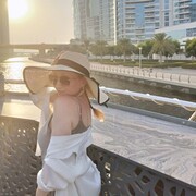  ,   Alexandra, 37 ,   