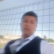  ,  Ulugbek, 33