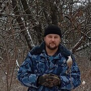  ,  Alex, 48