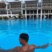  ,   Rustam, 33 ,   ,   , c , 