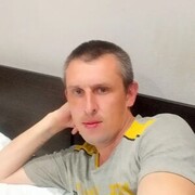  ,  Andrei, 40