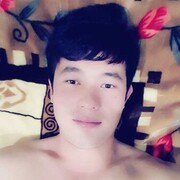  ,   Ali, 32 ,   ,   