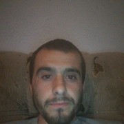  ,  Leri, 28