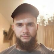  ,   Tg Slawiyk, 29 ,  