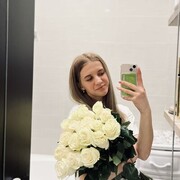  ,   Anna, 23 ,     