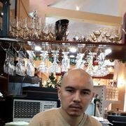  ,   Stas, 39 ,   