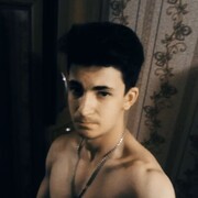  ,  Erik, 24