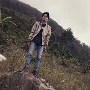 ,  Herry putra, 28