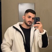  Oog in Al,  Emran, 24