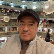  ,  Rauf, 51