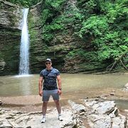  ,   Rusik, 31 ,   