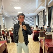  ,  Doniyor, 27