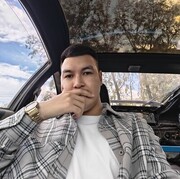  ,  Denis, 29