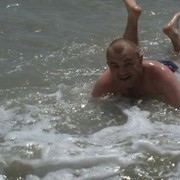  ,   Stas, 40 ,   