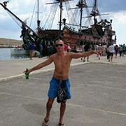  ,   Nikolaj, 39 ,   