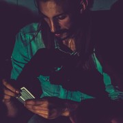  ,   Gio, 37 ,   