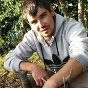  ,   Viktor, 39 ,   