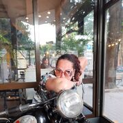  ,   Woman, 43 ,     , c 