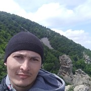  ,  Guard, 32