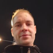  ,  Vit, 36