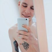  ,  Vadim, 24