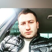  -,  Artur, 31