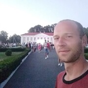  ,  Maxim, 38