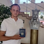  ,   Anatoli, 39 ,   ,   