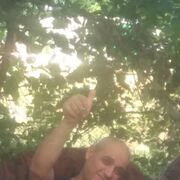  ,   Artur, 48 ,   ,   
